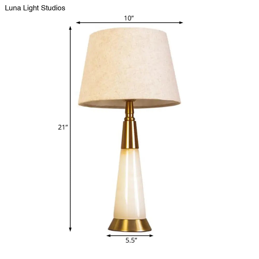 Modern Tapered Task Lighting 1-Light Reading Book Light Sleek Fabric Design With Metal Base