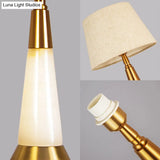 Modern Tapered Task Lighting 1-Light Reading Book Light Sleek Fabric Design With Metal Base