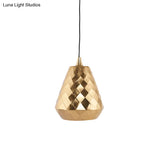 Modern Teardrop Iron Ceiling Pendant Lamp In Gold For Bedroom Lighting