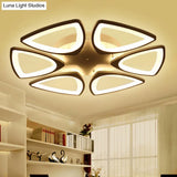 Modern Triangle Flower Acrylic Semi Flush Mount Ceiling Lamp - Minimalist Style (5/12/18 Heads) In