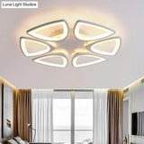 Modern Triangle Flower Acrylic Semi Flush Mount Ceiling Lamp - Minimalist Style (5/12/18 Heads) In
