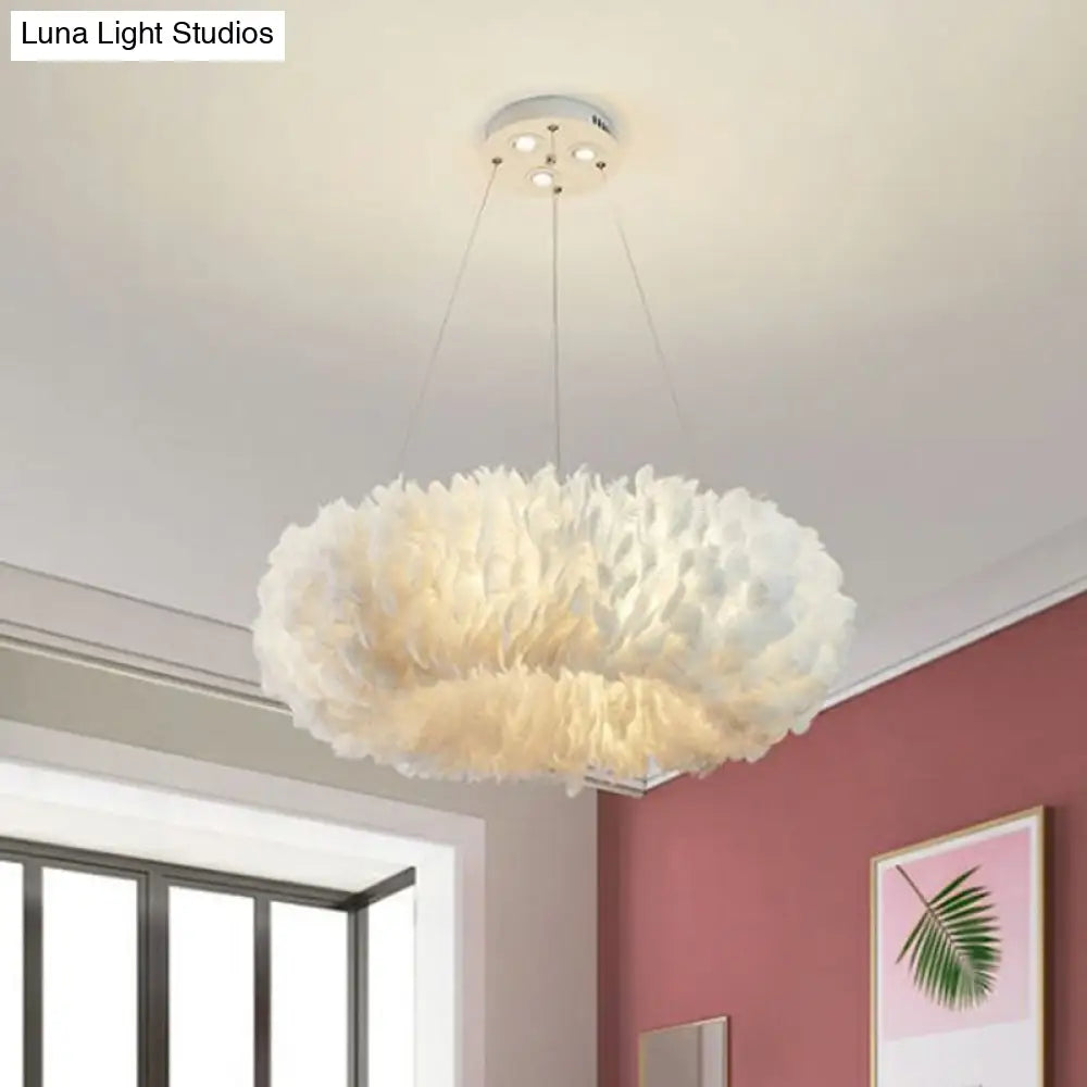Modern White Feather Hanging Pendant Light For Bedroom