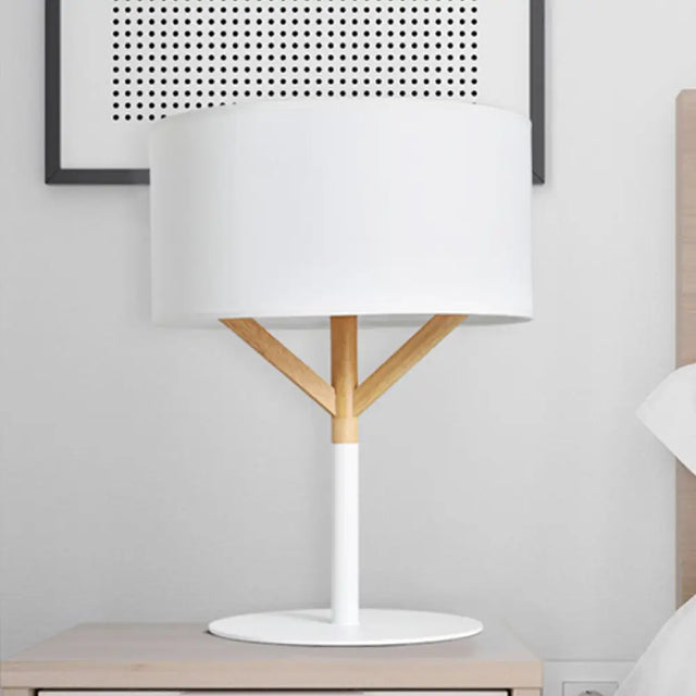 Modernist Fabric Table Lamp: Straight Sided Shade With White Reading Light - 1 Bulb