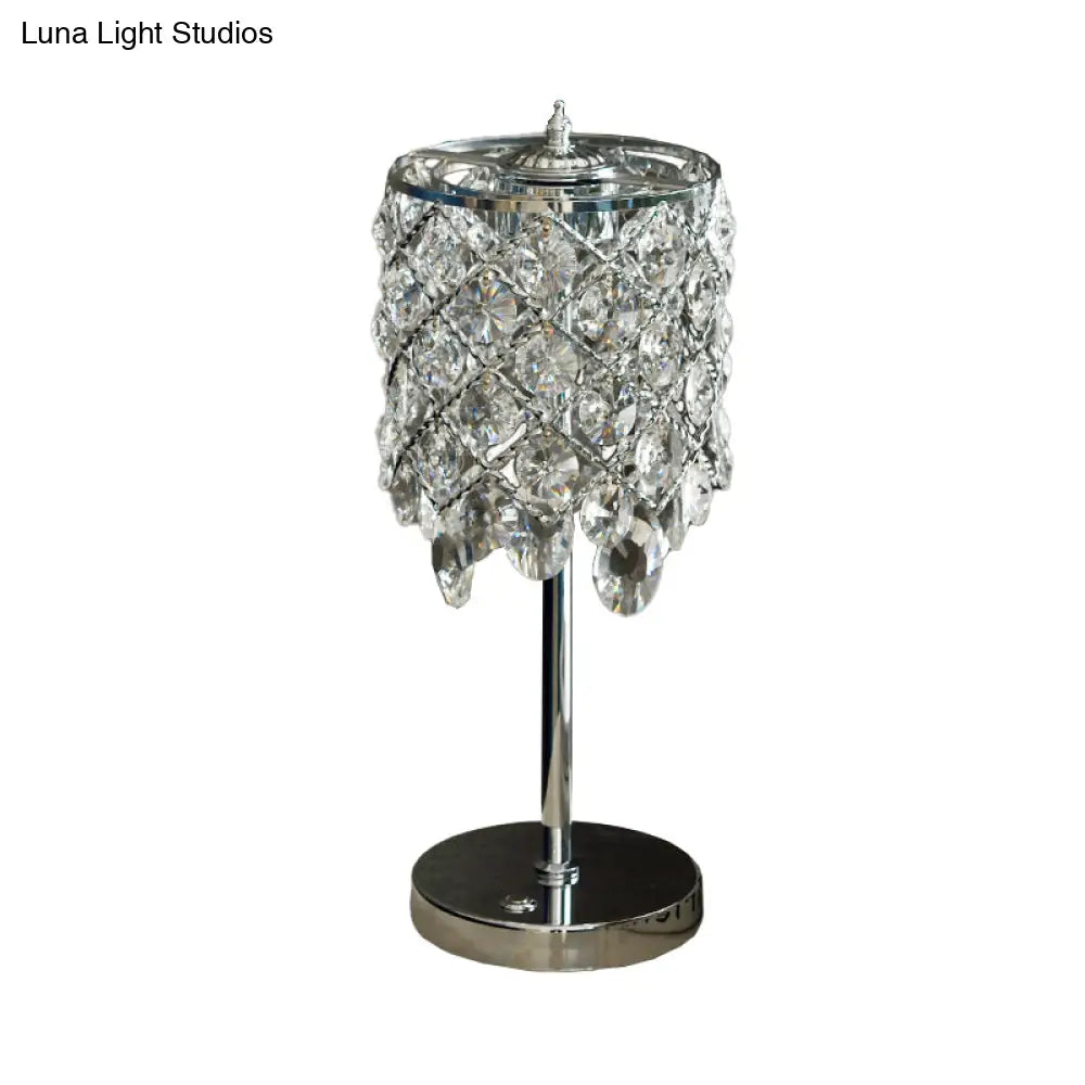 Modernist Led Lounge Table Lamp Clear/Champagne Crisscross Cylinder Nightstand Light