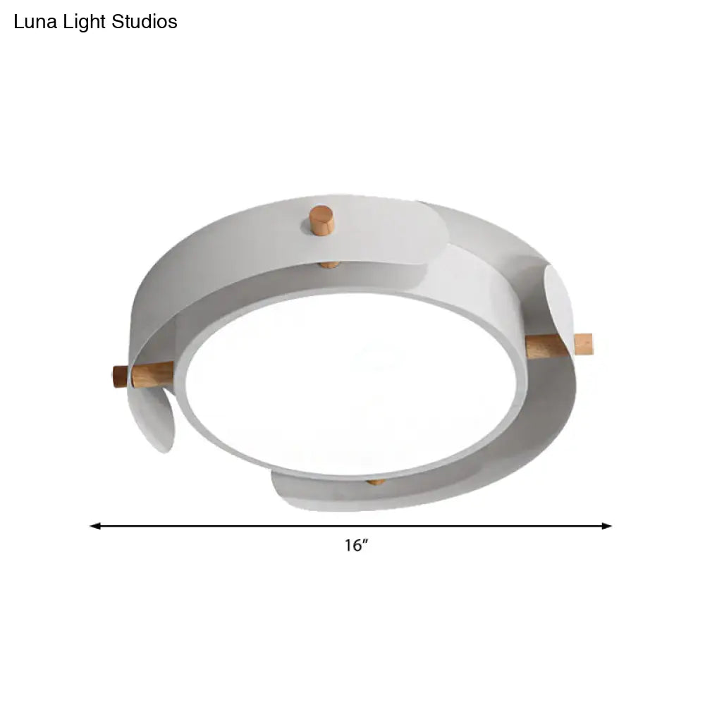Nordic Acrylic Led Flush Mount Ceiling Light Fixture In White/Distressed White - 16’/19.5’ Dia