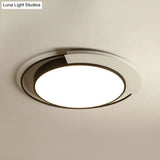 Nordic Circular Led Flush Mount Lighting Fixture In Black And White For Living Room