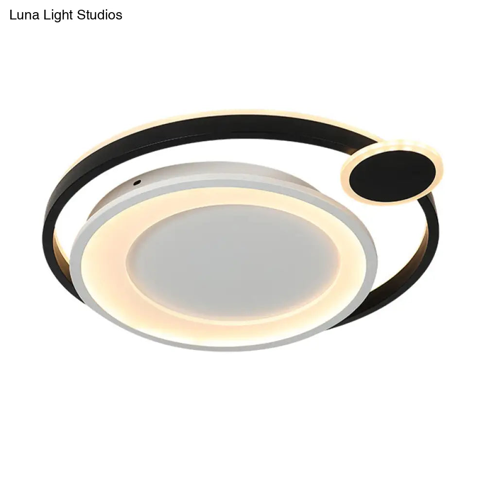 Nordic Metal Ceiling Mounted Led Flush Mount Light In Black/White With Wide Orbit Design -