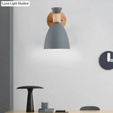 Nordic Metal Wall Lamp With Rotating Head - Ideal For Small Spaces