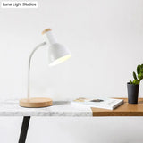 Nordic Reading Light With Metal Touch Shape For Dormitory Desk And Plug-In Convenience
