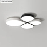 Nordic Style Led Ceiling Lamp - Clover Shaped Flush Mount Light Fixture Black-White / White Water