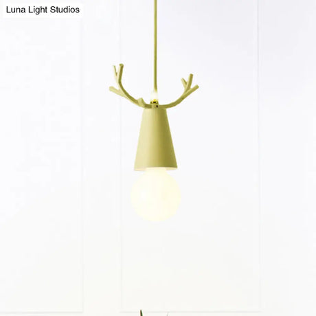 Nordic Style Pendant Light With Adjustable Ball Ceiling Fixture And Antler Decoration For Bedroom Or