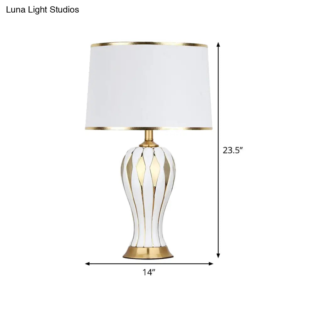 Nordic Style White Bedside Lamp With Reading Light 1-Bulb Fabric Table For Bedroom