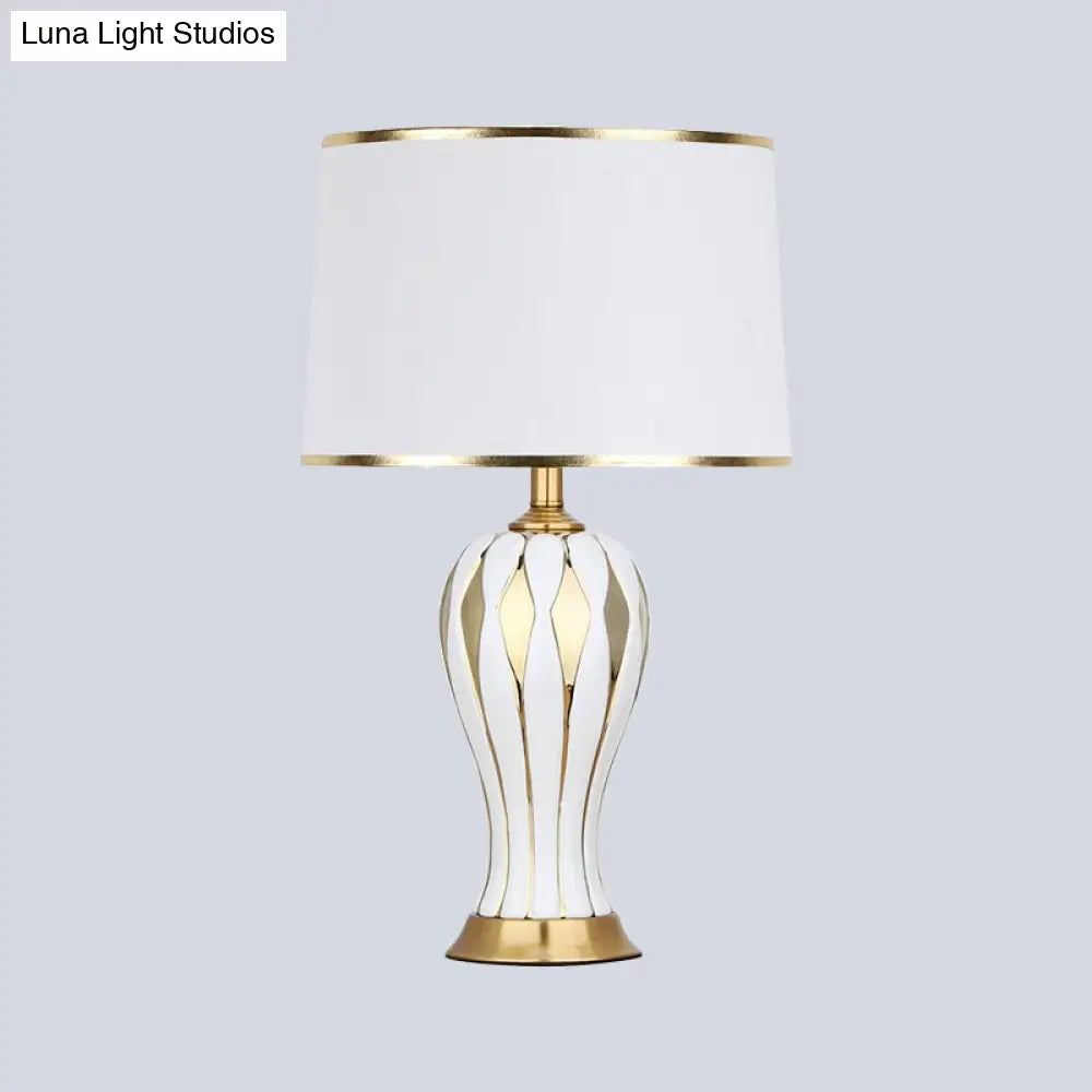 Nordic Style White Bedside Lamp With Reading Light 1-Bulb Fabric Table For Bedroom