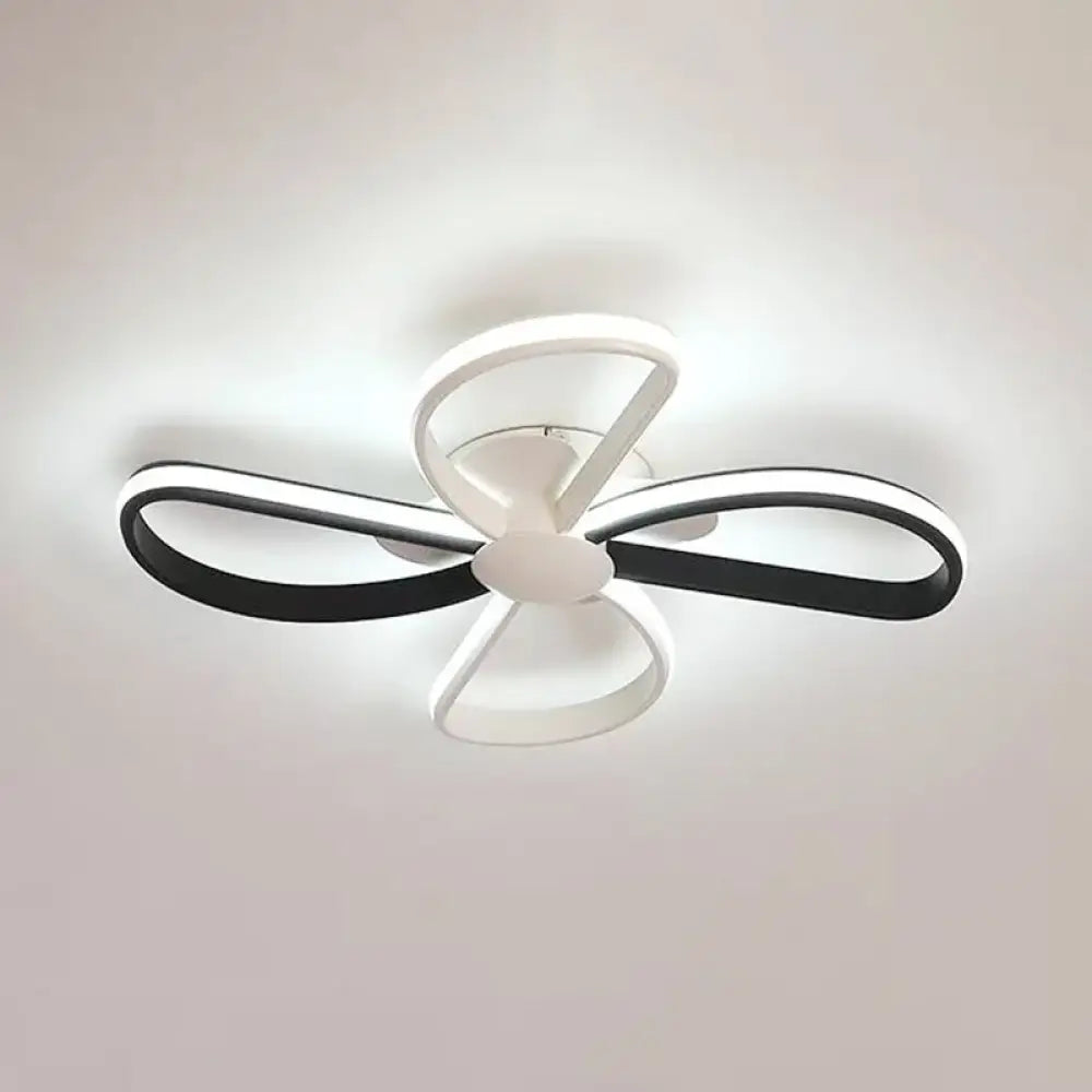 Nordic Stylish Led Ceiling Lamp - Blossom Shape Ideal For Kid’s Bedroom Black / White