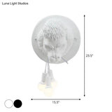Orangutan Wall Mounted Lamp: Decorative Resin Sconce With 3 Lights For Porch In Black/White