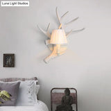 Rustic Antlers Wall Lamp: Resin Single Bulb Sconce Light In White Finish For Lodge Villa