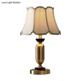 Scalloped Bell Table Lamp: Traditional White/Yellow Fabric 1-Light Night Lighting With Elliptical