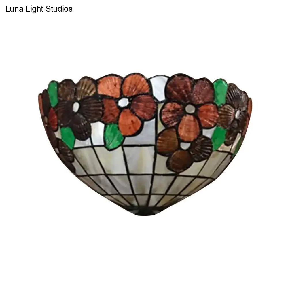 Shell Flower Wall Sconce - Lodge Style Lighting For Living Room