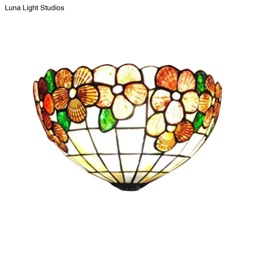 Shell Flower Wall Sconce - Lodge Style Lighting For Living Room