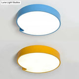 Simple Style Round Flush Mount Ceiling Light For Living Room - Acrylic And Metal Construction