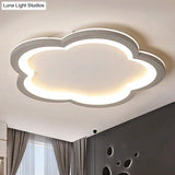 Simplicity Led Ceiling Light Fixture With Acrylic Diffuser- Flower Metal Flush In White/Warm