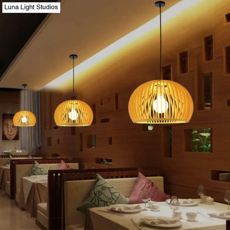 Simplicity Wood 1-Light Restaurant Pendant Light Fixture With Shaded Suspension