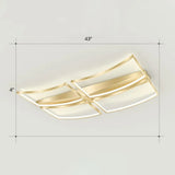 Sleek Curved Frame Flush Mount Led Ceiling Light For Modern Living Spaces Gold / 43’ Remote