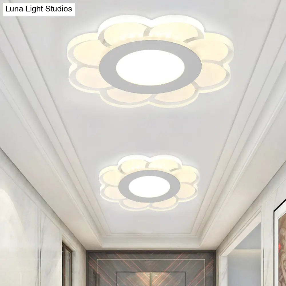 Sleek Led Ceiling Light With Acrylic Shade For Narrow Spaces