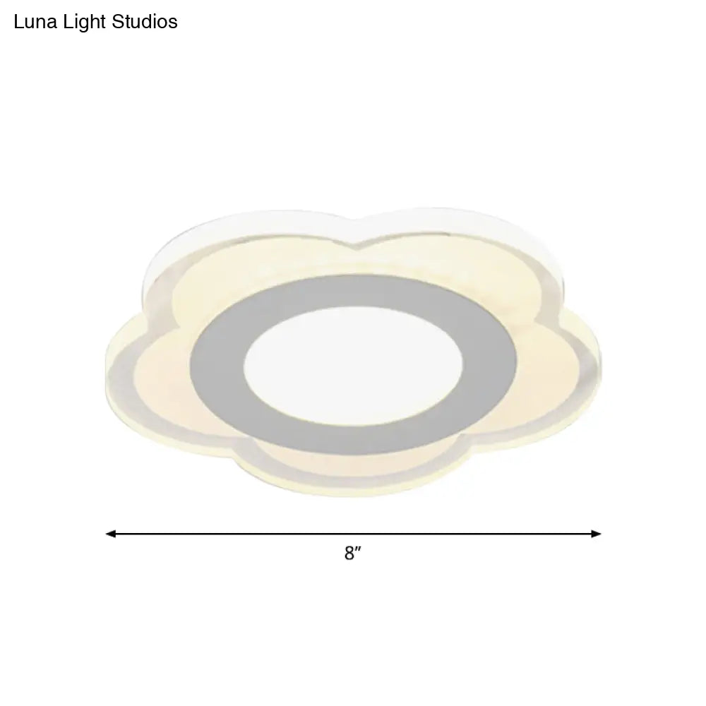 Sleek Led Ceiling Light With Acrylic Shade For Narrow Spaces