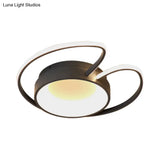 Stylish Round Macaron Flush Ceiling Light With Acrylic Wing Design For Living Room