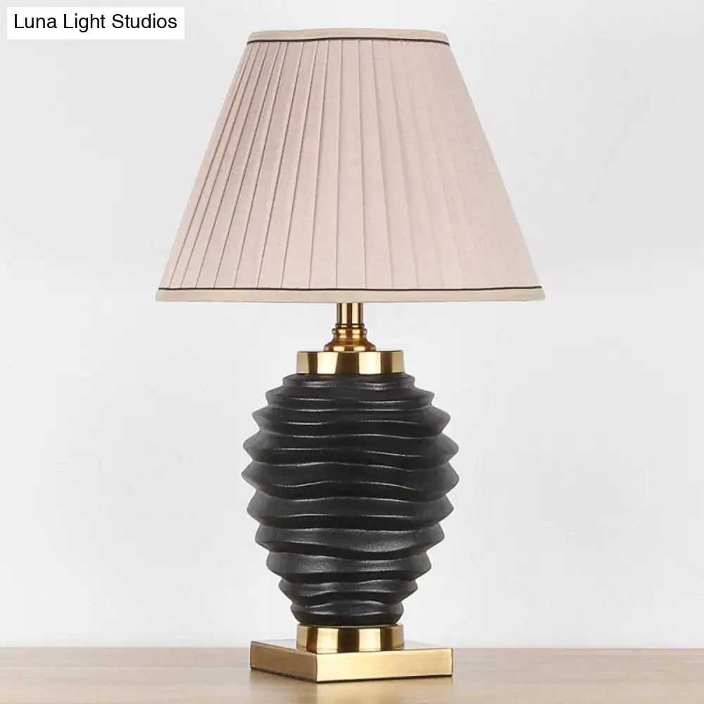 Tiered Vase Night Lamp - Traditional Ceramic 1 Head Bedroom Nightstand Light Black/White With