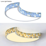Tiffany Mosaic Glass Moon Flush Light With Led For Bedroom Ceiling