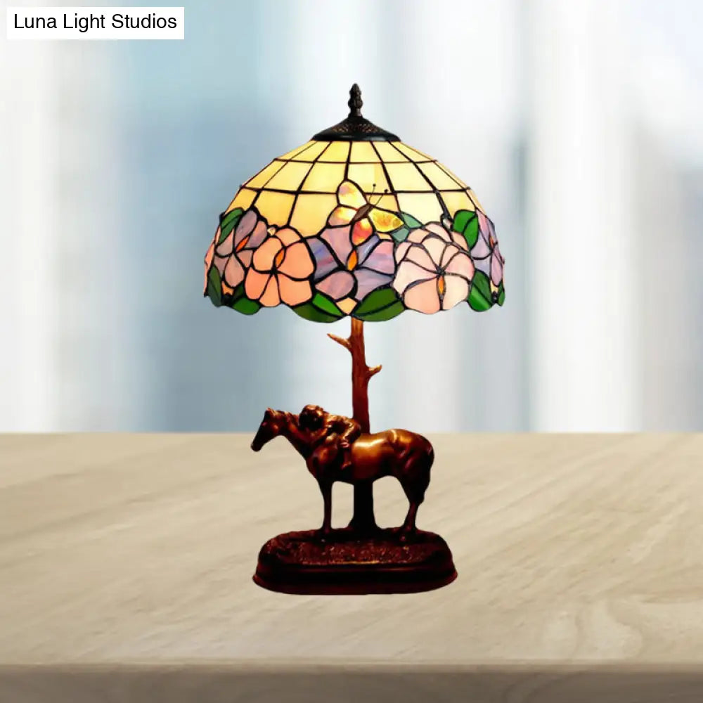 Tiffany Stained Glass Butterfly Night Lamp With Single Bulb - Coffee Table Lighting
