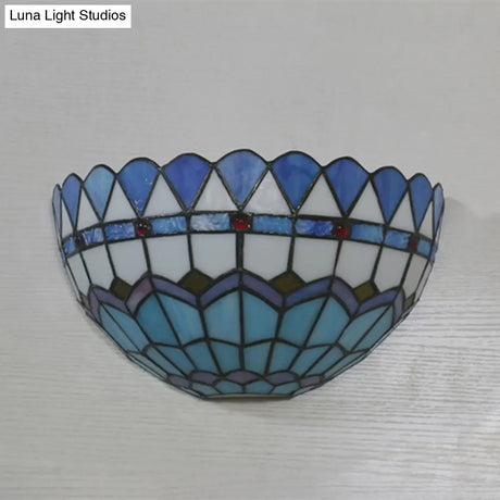 Tiffany Style Stained Glass Wall Sconce - Flush Mount With 1-Head Bowl Shade