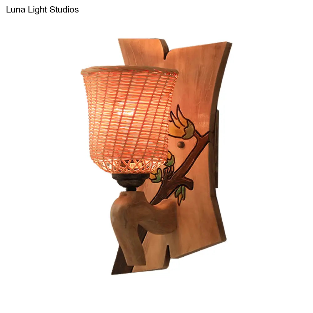 Traditional Bamboo Wall Mounted Lamp With Wood Kettle/Bell/Trumpet Sconce Light 1 Bulb
