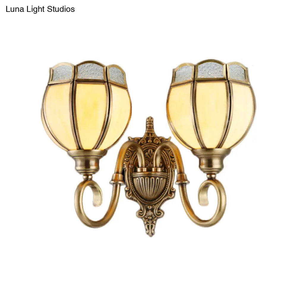 Traditional Brass Metal 1/2-Head Flower Sconce Light Fixture For Bedroom