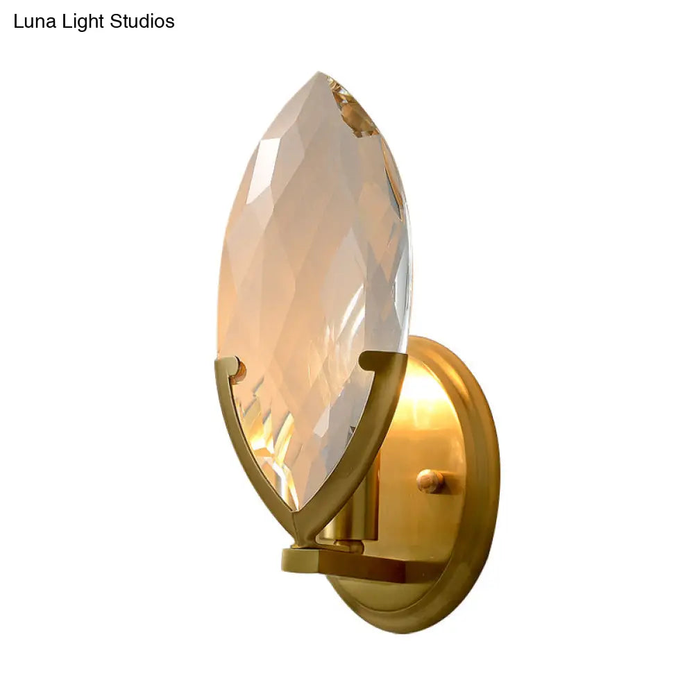 Traditional Gold Wall Sconce With Crystal Block Design - Oval Living Room Light