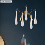 Traditional Raindrop 2-Head Wall Mount Lamp In Gold With Clear Glass - Sconce Light