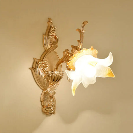 Vintage Gold Floral Wall Light Fixture With Crystal Accents - Elegant Living Room Mounted Lamp 1 / F