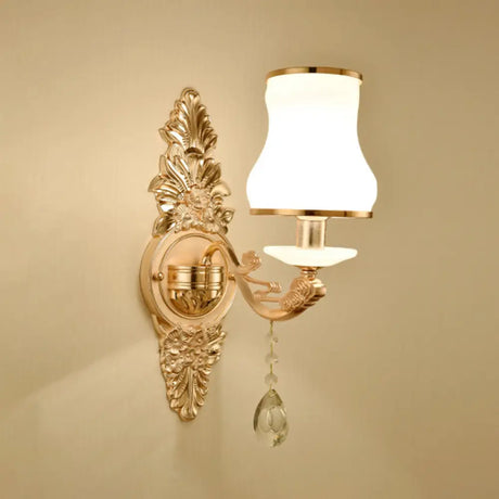 Vintage Gold Floral Wall Light Fixture With Crystal Accents - Elegant Living Room Mounted Lamp 1 / G