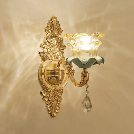 Vintage Gold Floral Wall Light Fixture With Crystal Accents - Elegant Living Room Mounted Lamp 1 / K