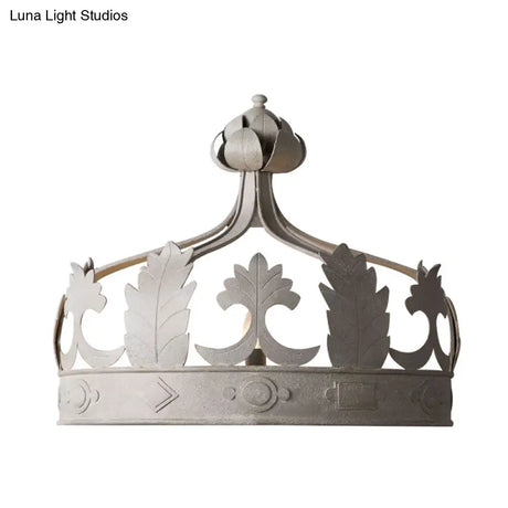 Vintage Metal Crown 3-Light Wall Sconce In Grey/Gold - Bedroom Wall-Mounted Lighting