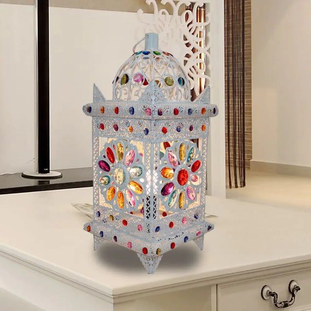 Vintage Metal Nightstand Lamp - White Bedside Lighting For Bedroom