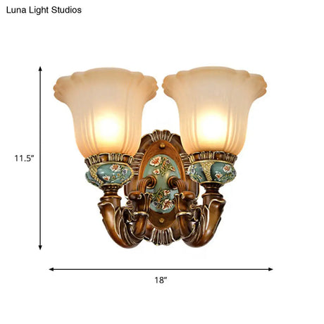 Vintage Resin Scallop Sconce Light - Peacock Green Wall Lighting Fixture With Glass Shade