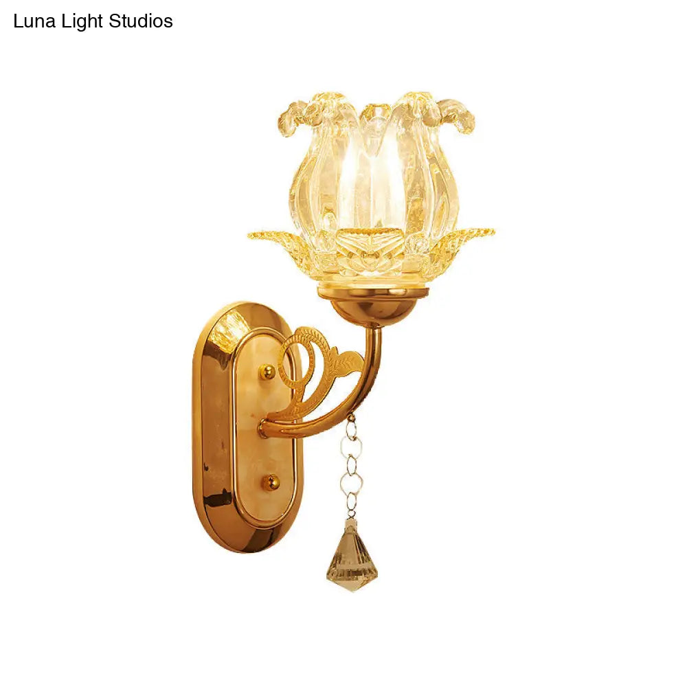 Vintage-Style Bedside Wall Sconce Lamp With Flower Amber Glass Shade And Pull Chain