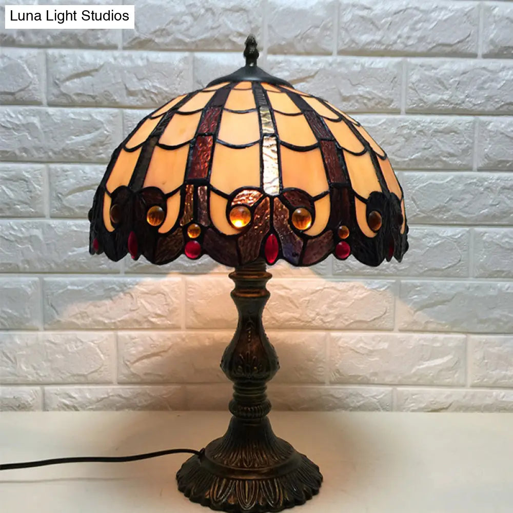 Vintage Tiffany-Style Stained Glass Table Light With Antique Brass Dome For Bedroom Nightstand