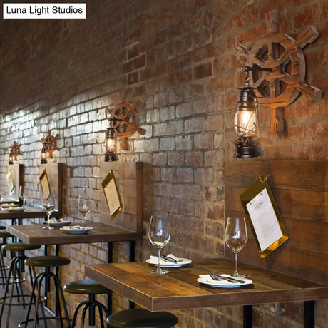 Vintage Wooden Rudder Wall Lamp - Industrial Nautical Style Sconce For Restaurant Bar